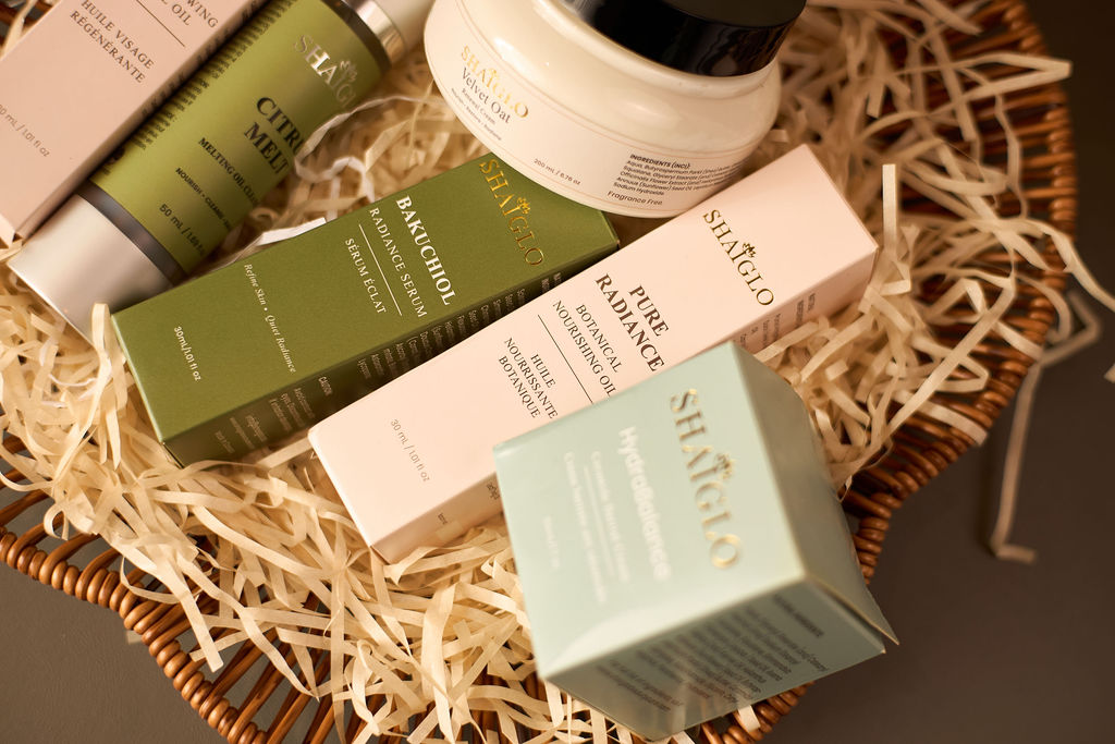 Pure Radiance Botanical Nourishing Oil - Image 2